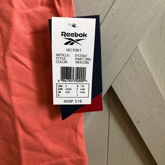 NWT GIRLS REEBOK TEE SIZE 5 - Picture 3 of 3